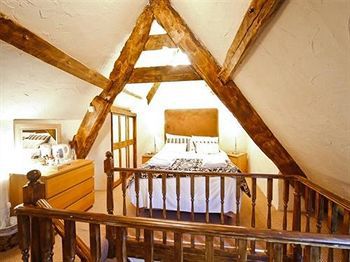 Bayards Cove 3* Dartmouth
